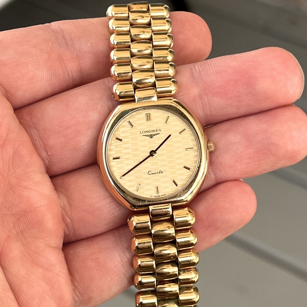 Longines Gold Watch Mens Quartz Pill Shaped Bracelet